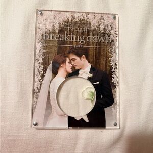 Twilight Breaking Dawn Part 1 Wedding Flower From Filming Limited Edition
